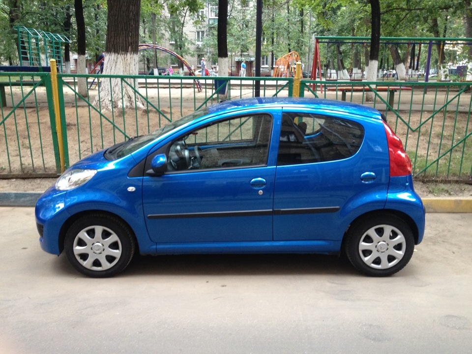 Peugeot 107 2011