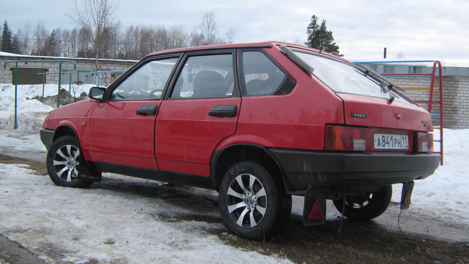 Lada 2109 1.5 бензиновый 1990 | 