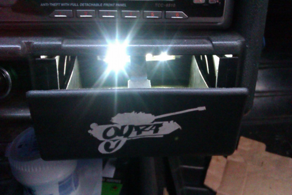 Подсветка кнопок и копилки (пепельницы) — Lada 2109, 1,3 л, 1989 года ...