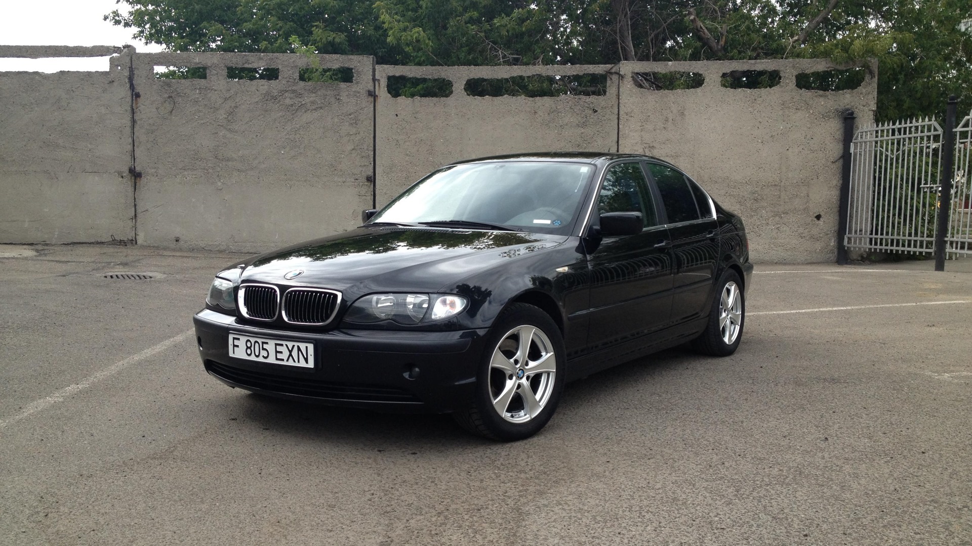 BMW 3 series (E46) 2.5 бензиновый 2002 | 