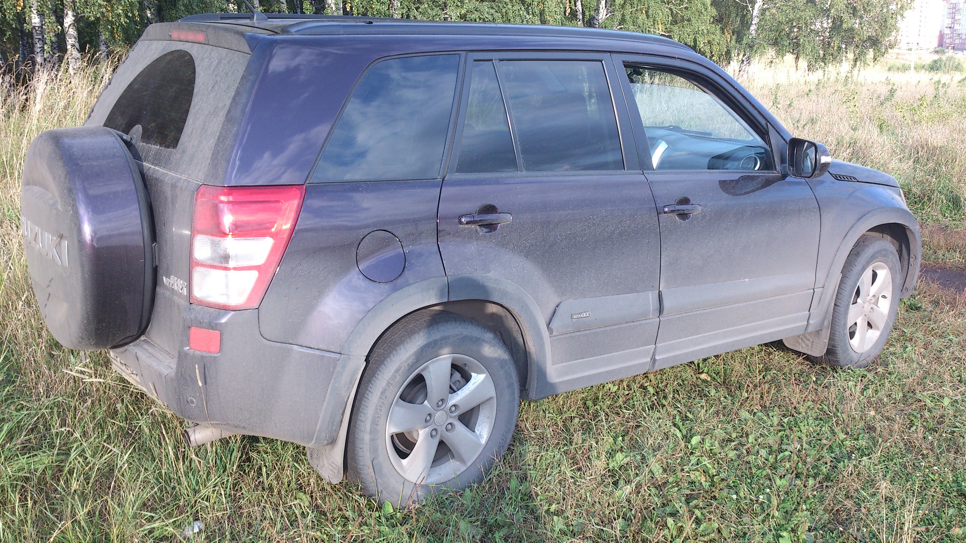 Suzuki Grand Vitara (2G) 2.4 бензиновый 2008 | 