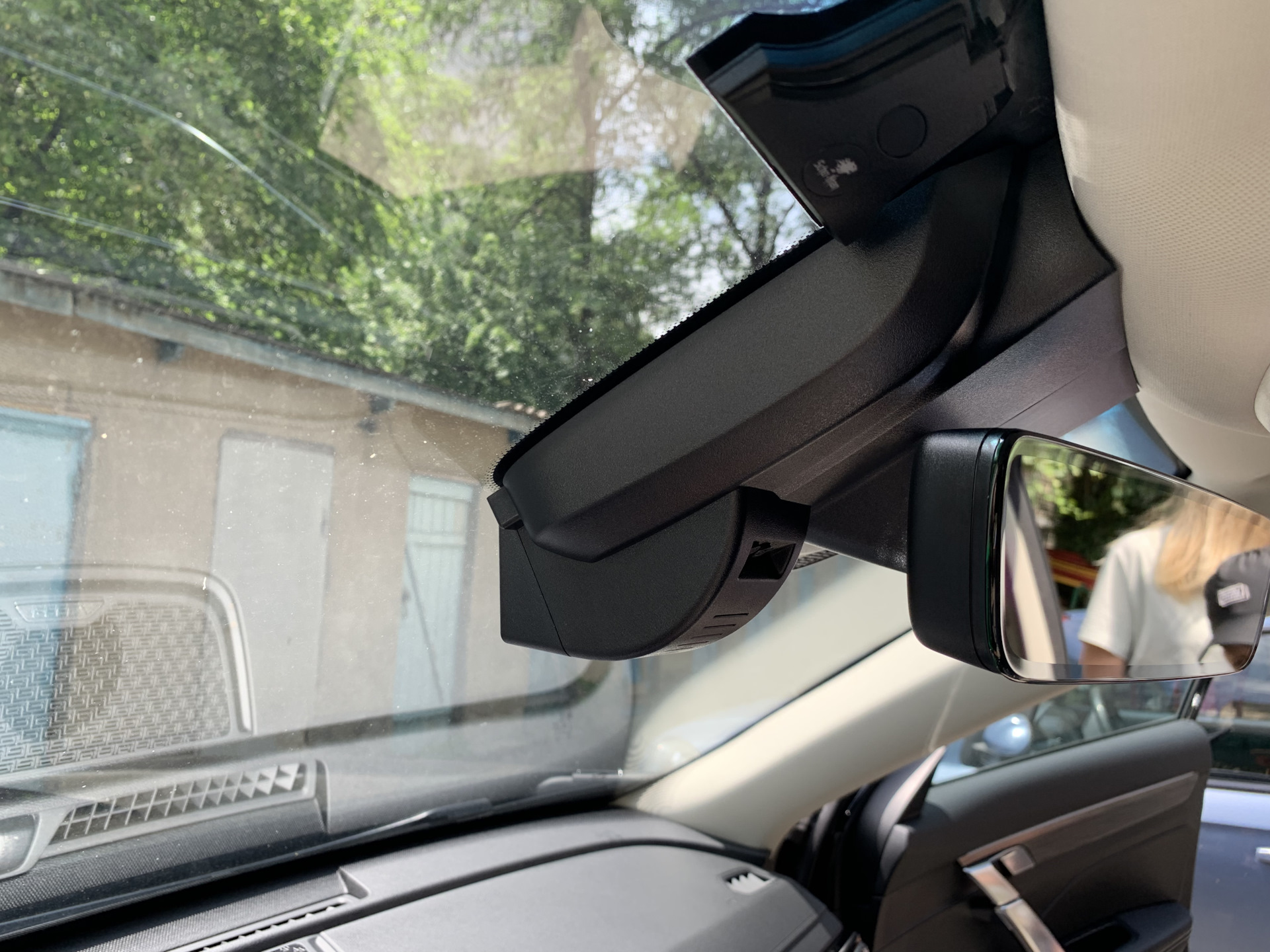 Build-in видеорегистратор SINOSMART — Geely Atlas Pro, 1,5 л, 2021 года ...