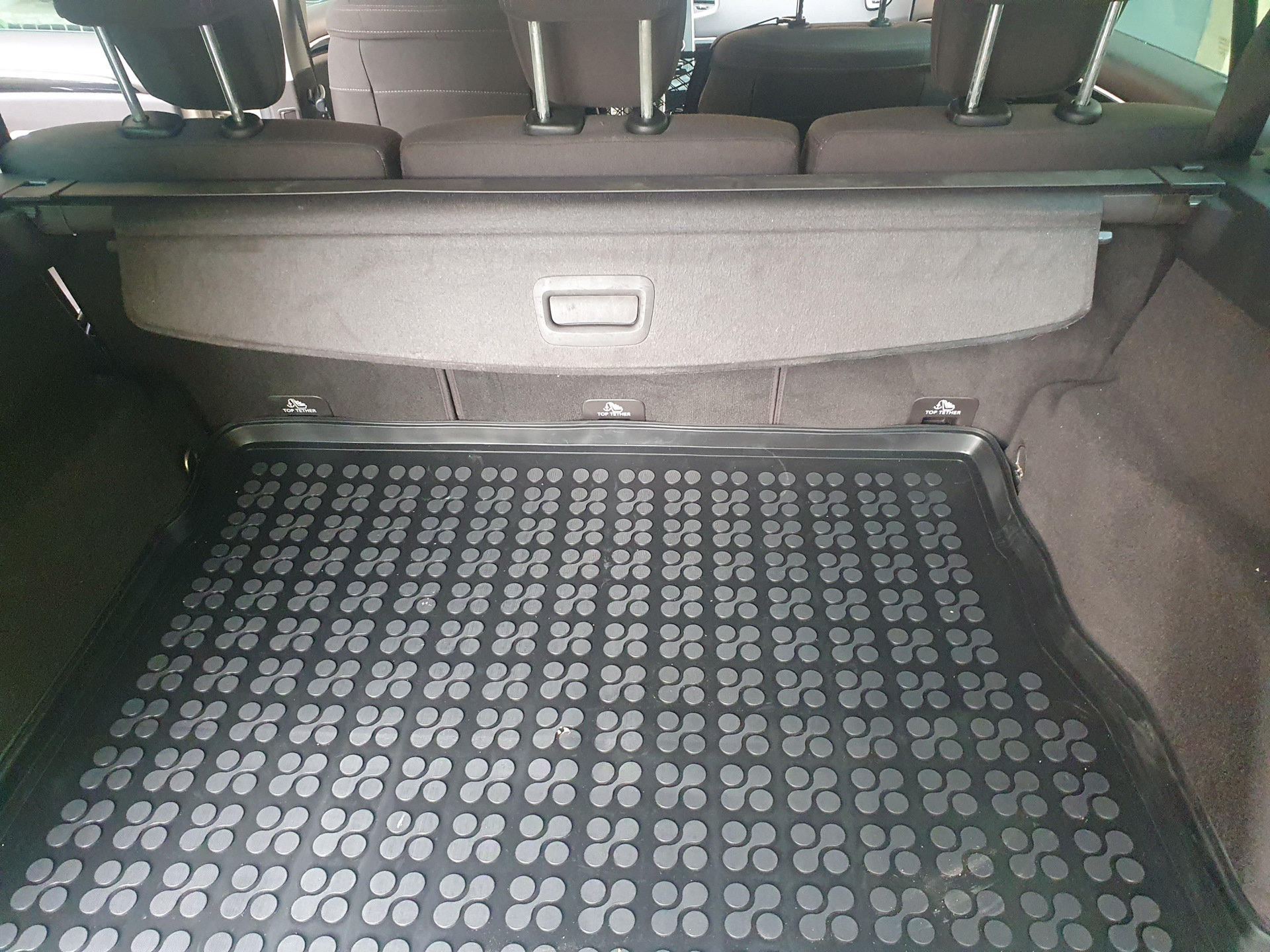 Шторка в багажник — Renault Espace (5G), 1,6 л, 2016 года | аксессуары ...