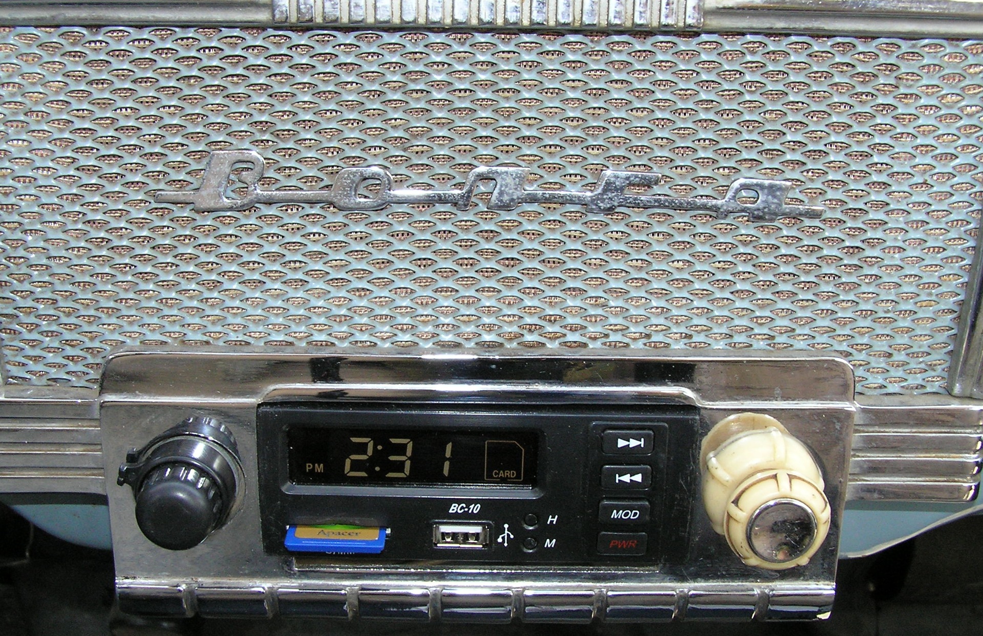 Очистка от пыли радиоприемника - ГАЗ 21, 2,5 л, 1966 года своими руками DRIVE2
