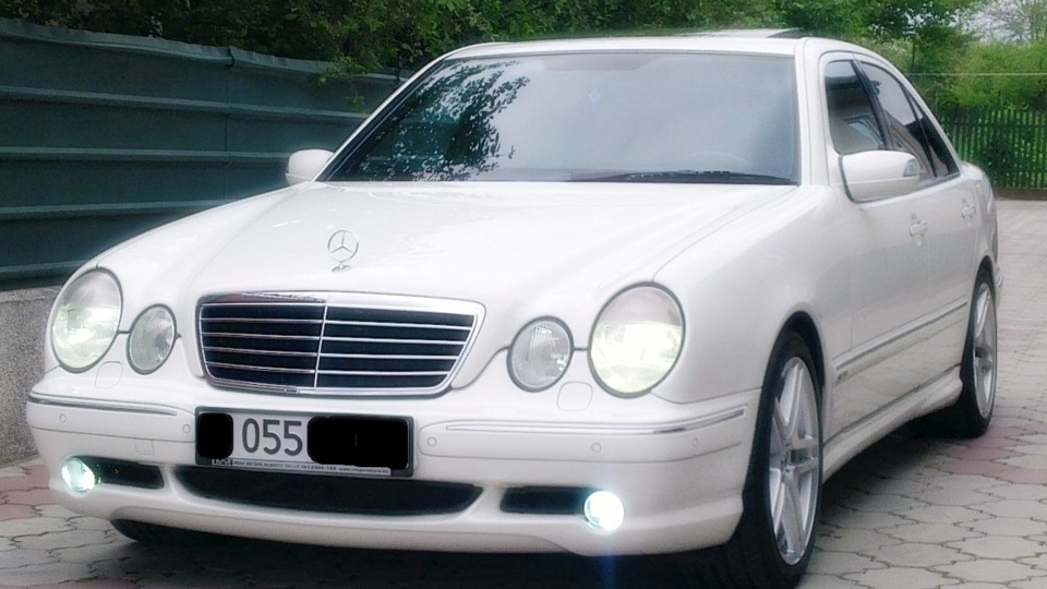 E55 AMG 2000