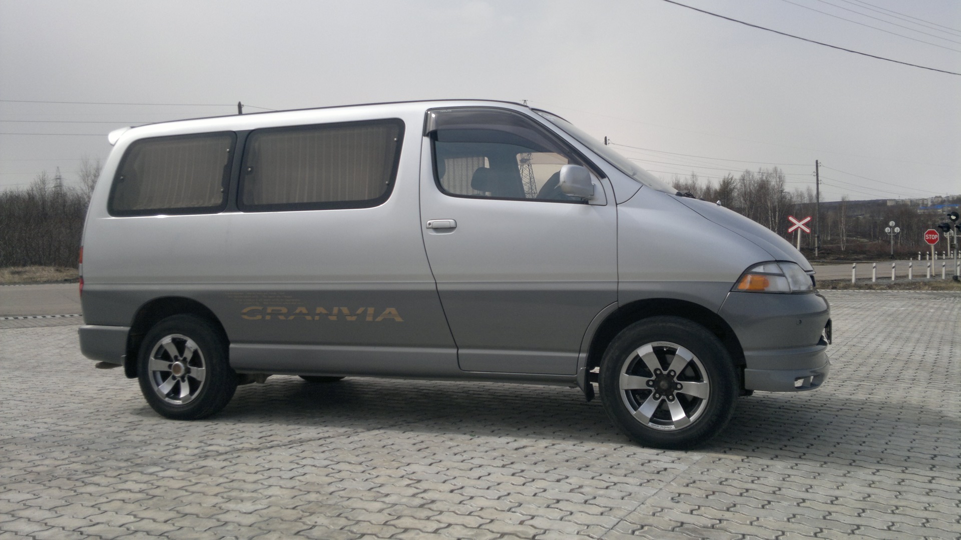 Toyota Granvia 3.0 дизельный 1998 | Full-time 4WD на DRIVE2