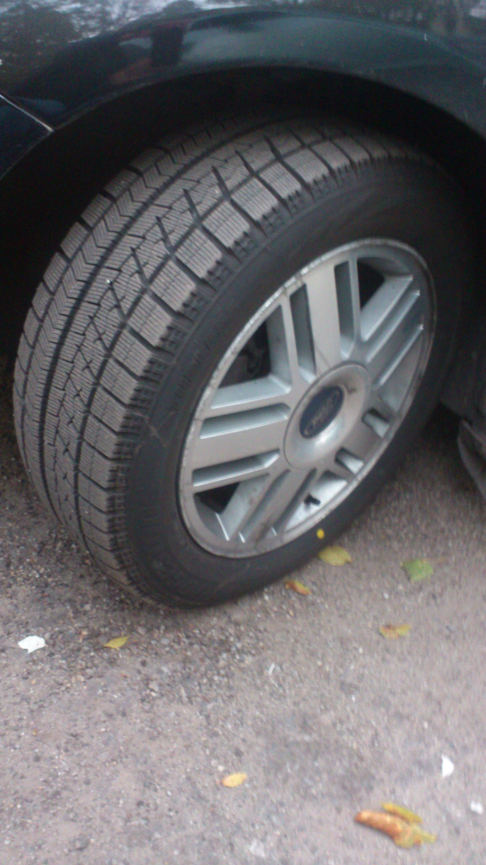 Зимние шины BRIDGESTONE BLIZZAK VRX 205/55 R16 — Ford Focus Hatchback ...