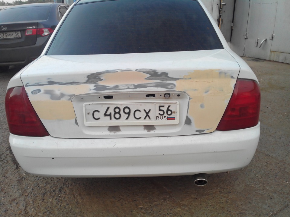 Решил УбРаТь Шильдики(надписи)Как угодно) — Mazda Familia (BJ), 2002 ...