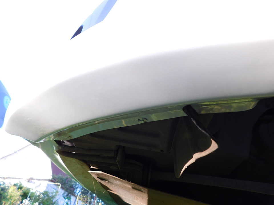 Клыки на бампер — Lada Гранта Лифтбек (1G), 1,6 л, 2015 года | стайлинг ...