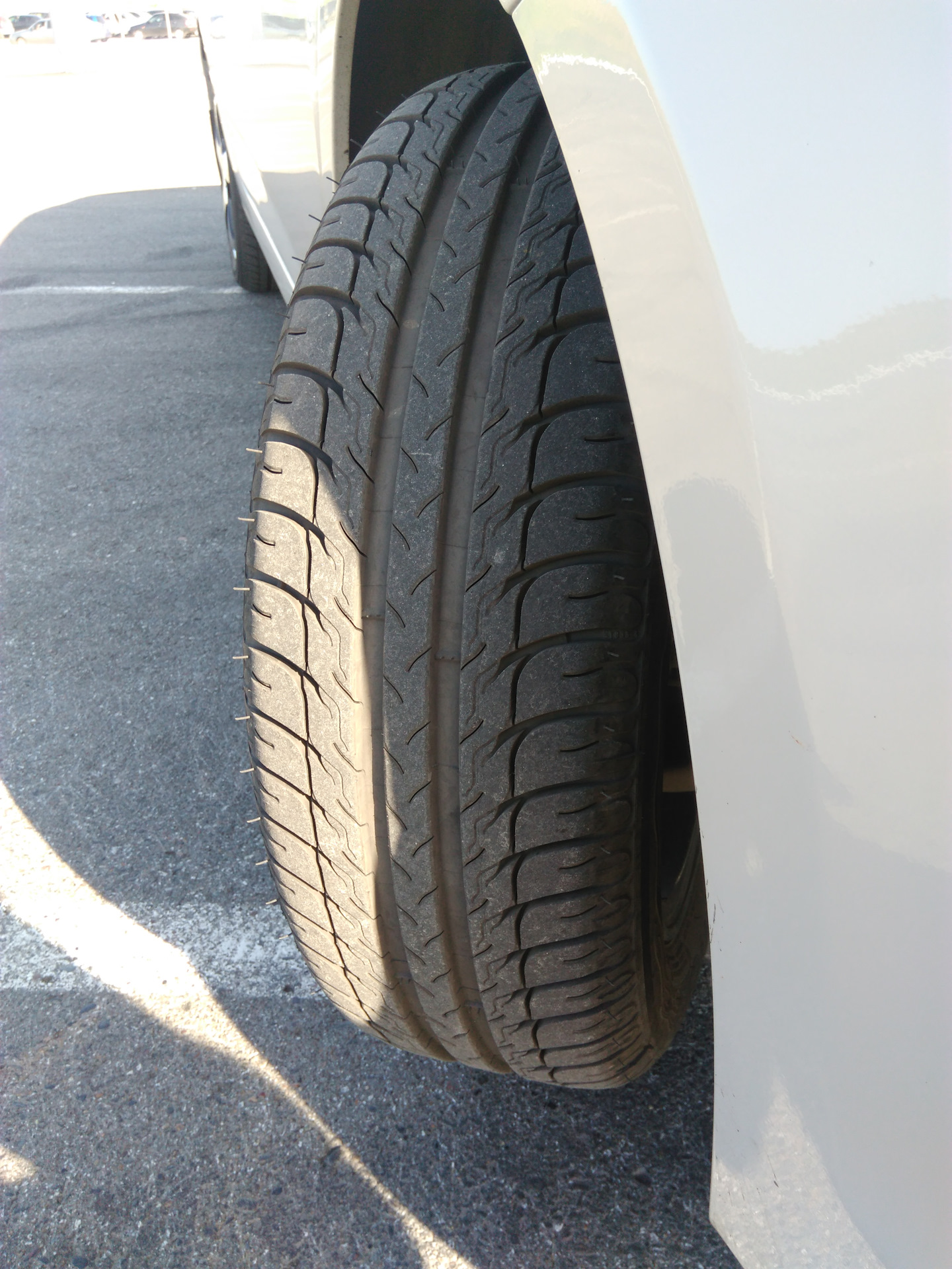 Bfgoodrich grip. BFGOODRICH G Grip drive2. BFGOODRICH G-Grip 185/65 r15. BFGOODRICH липа 195/55 r16. BFGOODRICH 185/65 r15 лето.