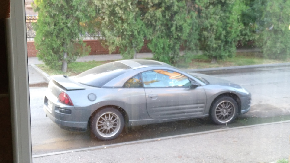 Mitsubishi Eclipse kalipsol)
