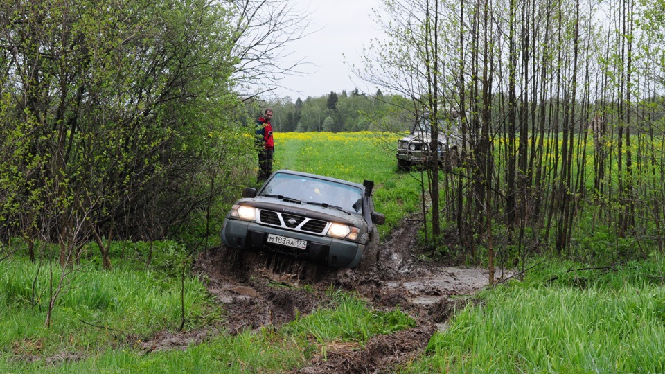 Nissan Patrol GR ХАКИ