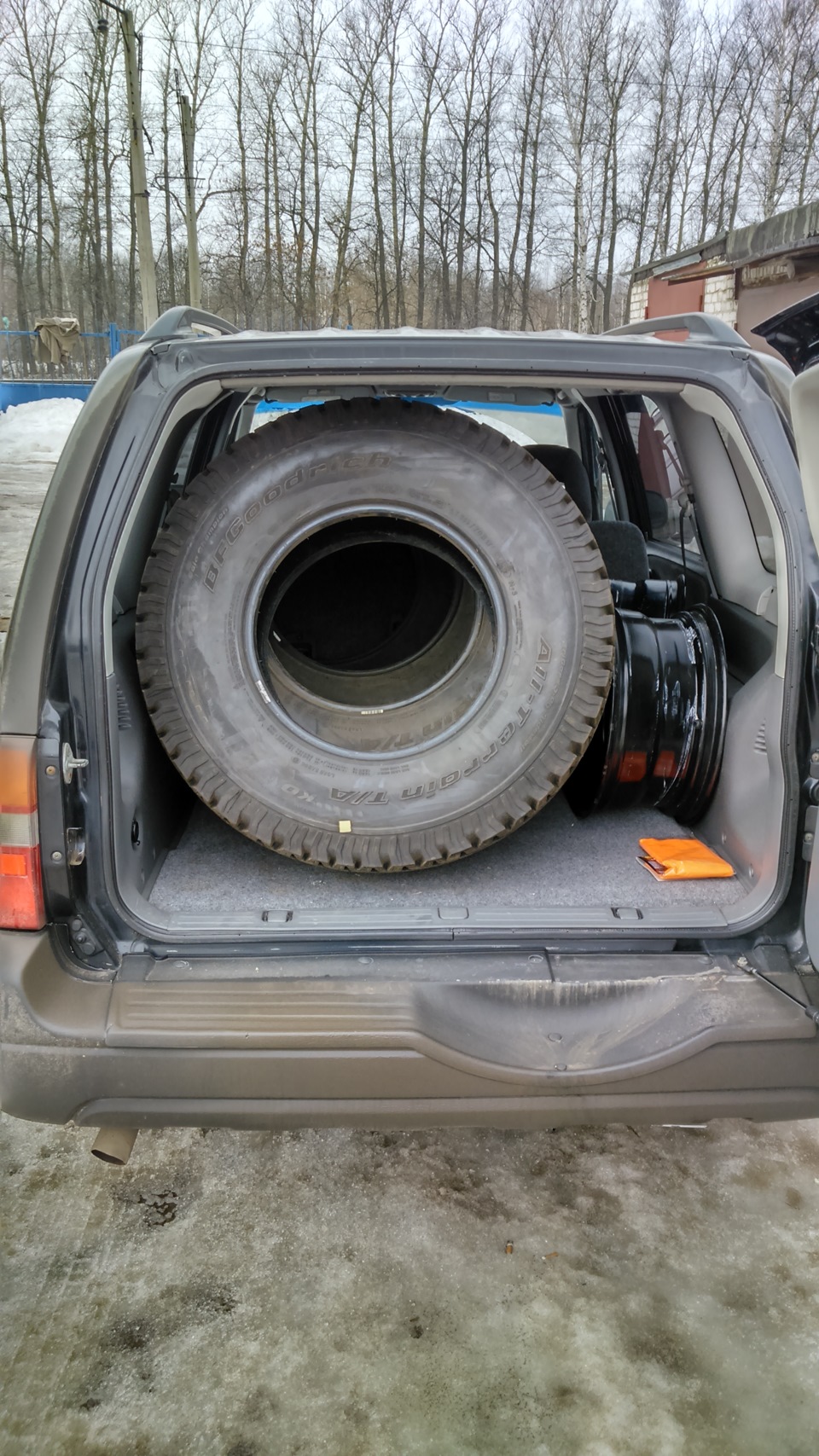 купил а / т. резину бигудричи — Toyota Land Cruiser 80, 4,2 л, 1994 ...