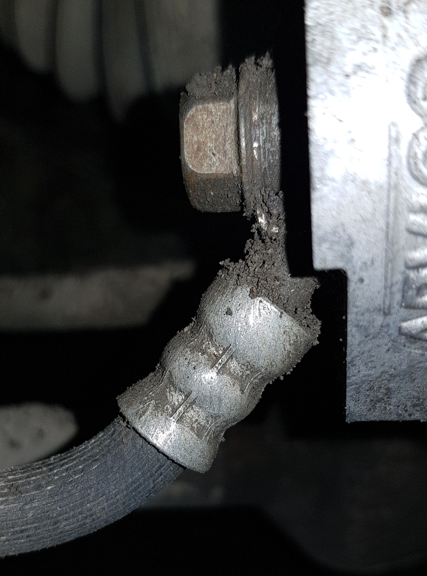 Параметры тормозных шлангов (+) — Lexus IS III, 2,5 л, 2014 года ...