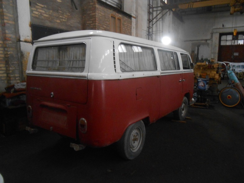 VW Transporter T2a to us for restoration  Part 4