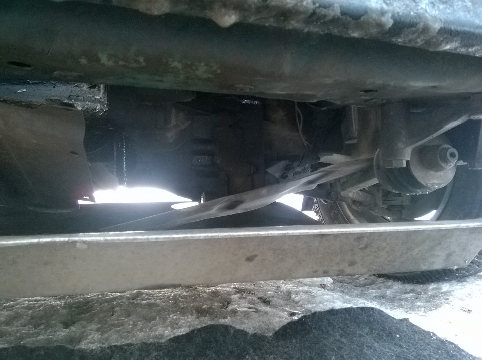 Оторвался тросик открытия капота — LADA 21099, 1,5 л., 1998 года ...