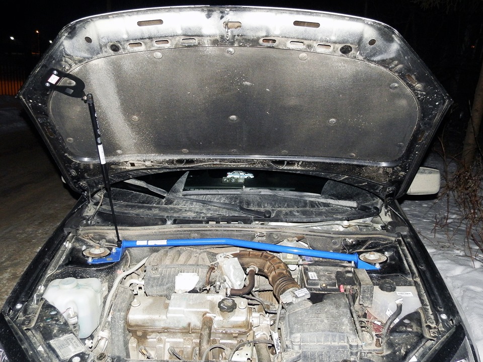 40. Растяжка + упоp капота "Техномастер" + грязные фотки — Lada Гранта ...