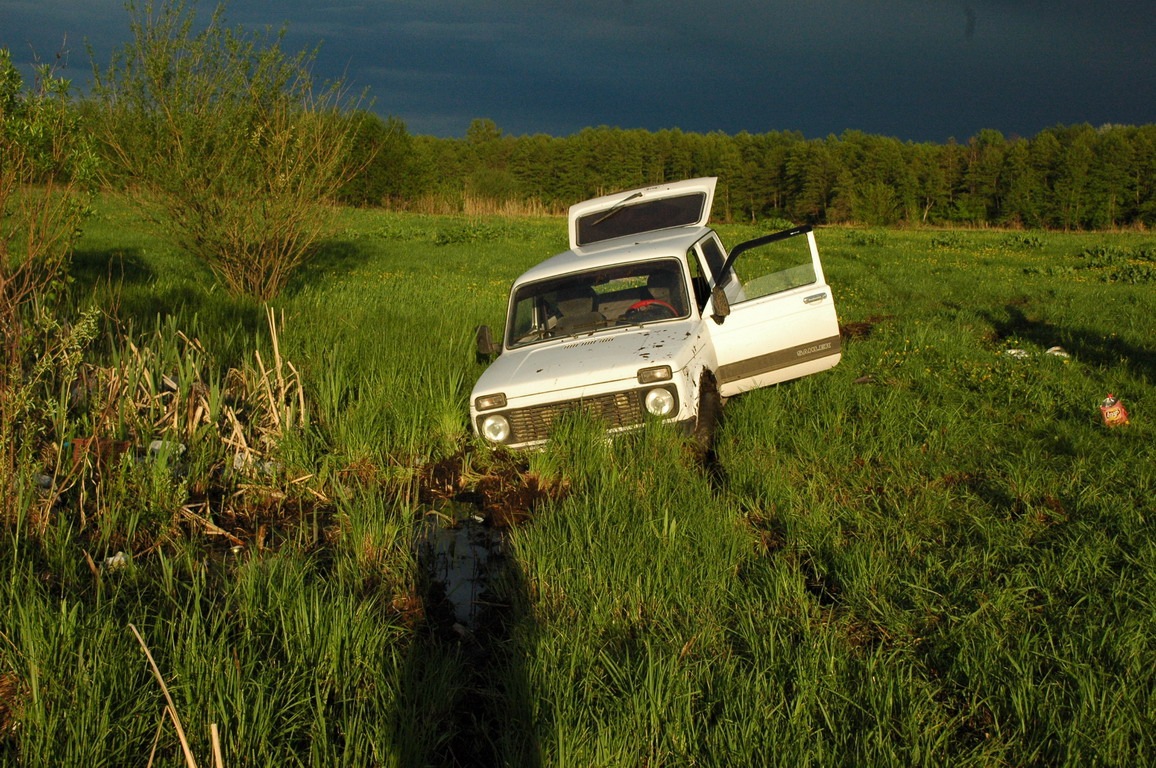 Не зная броду не лезь в воду … — Lada 4x4 3D, 1,7 л, 2003 года | прикол ...