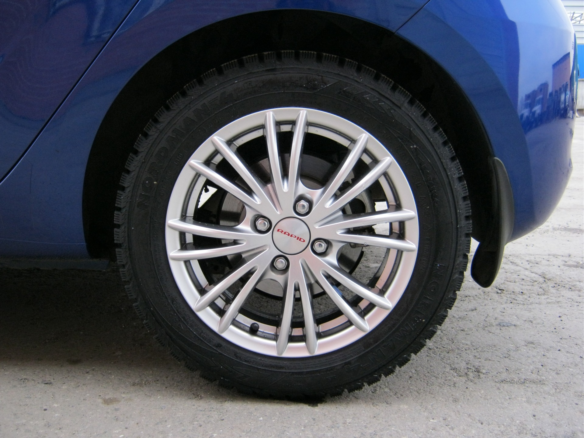 Зимние сапожки — Hyundai i20, 1,4 л, 2010 года | шины | DRIVE2