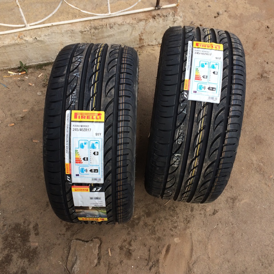 Летние покрышки Pirelli — Mercedes-Benz SLK (R171), 3,5 л, 2008 года ...