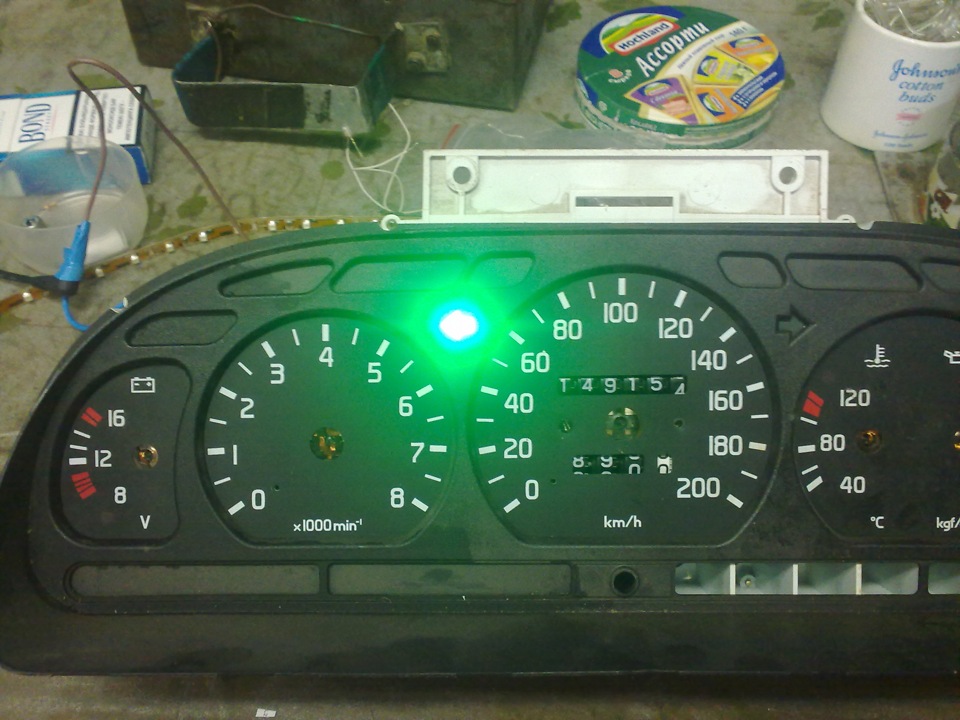 LED подсветка приборки. — ГАЗ 3110, 2,4 л, 1999 года | тюнинг | DRIVE2