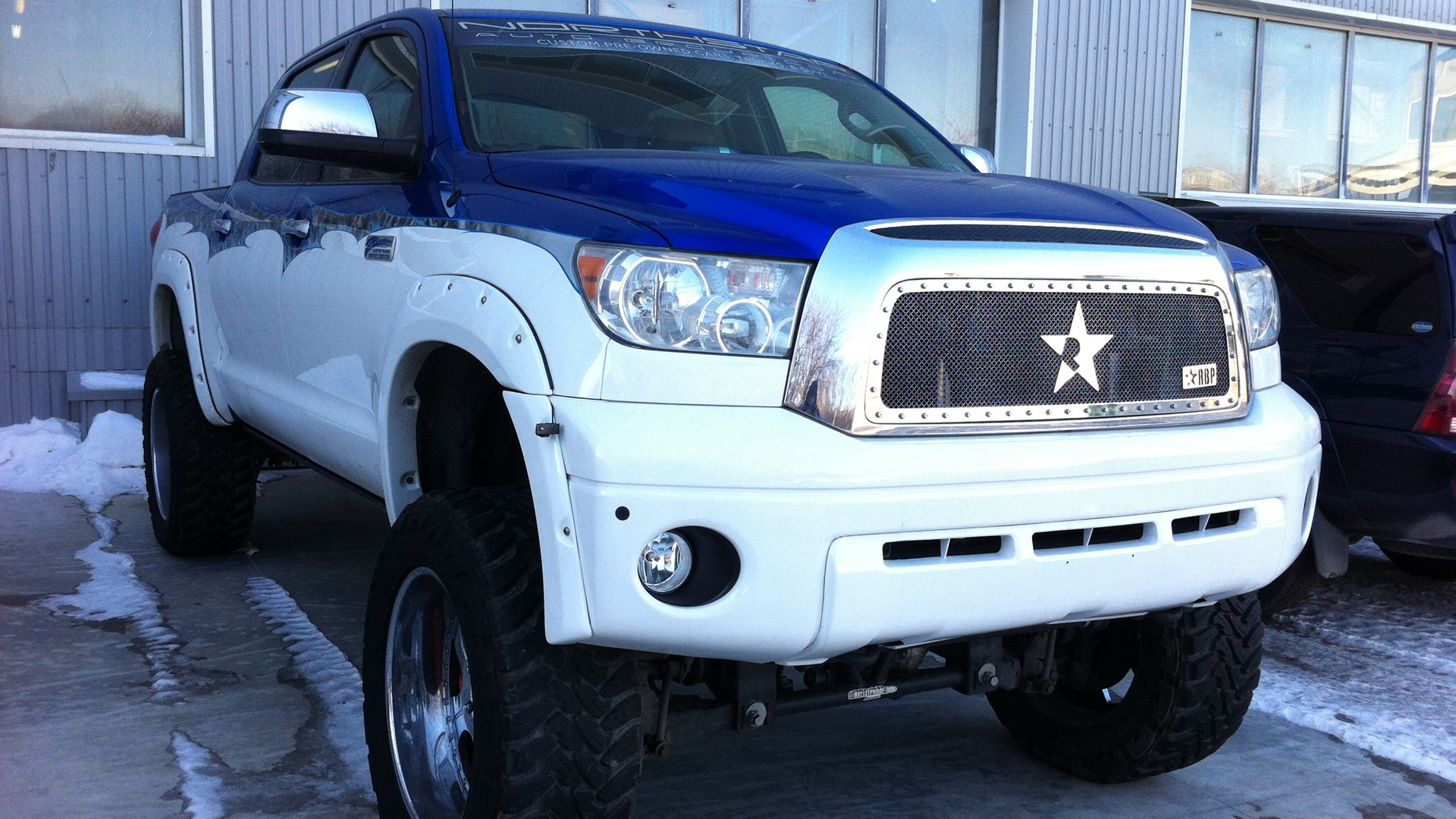 Тундра 2008 год. Tundra 2008. Toyota тундра 2008. Toyota Tundra 2008 Grill. Тойота тундра 99 год.