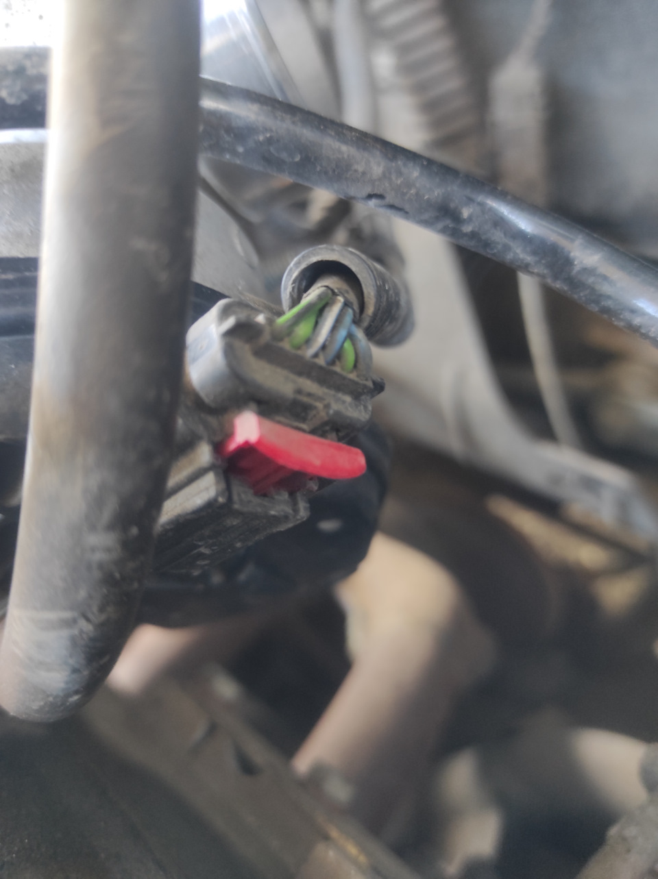 Чистка дроссельного узла (пошаговая инструкция) — Lada Гранта Cross, 1 ...