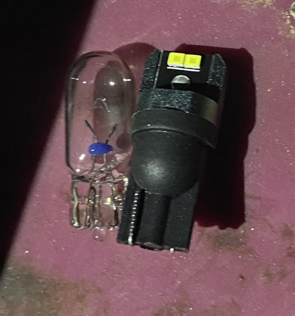 Установка лед ламп в габариты — Toyota Land Cruiser 200, 4,5 л, 2010 ...