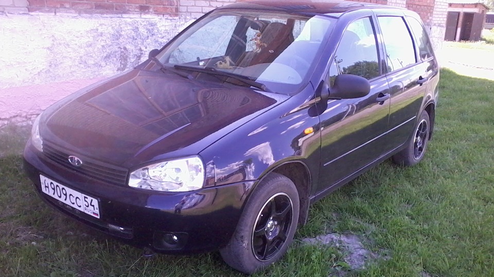 калина хэтчбек голубая r15. лада калина 2008 год хэтчбек. лада калина седан темно синяя. калина хэтчбек 1 тёмно синяя. лада калина седан фиолетовая.