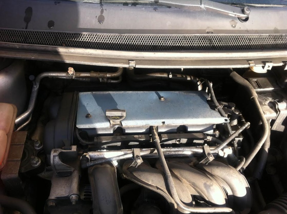 Защита двигателя (свечей) от влаги — Ford Focus Hatchback II, 1,6 л ...