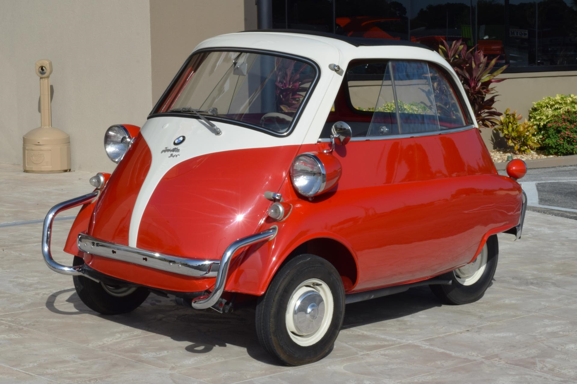 BMW Isetta 3 колеса