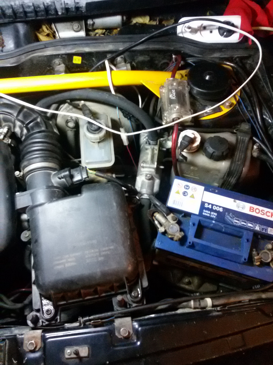 Вот так он теперь стоит. — Lada 2113