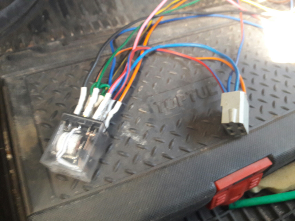 Кнопка аварийки типо "евро" — Lada 2107, 1,5 л, 1985 года | электроника ...