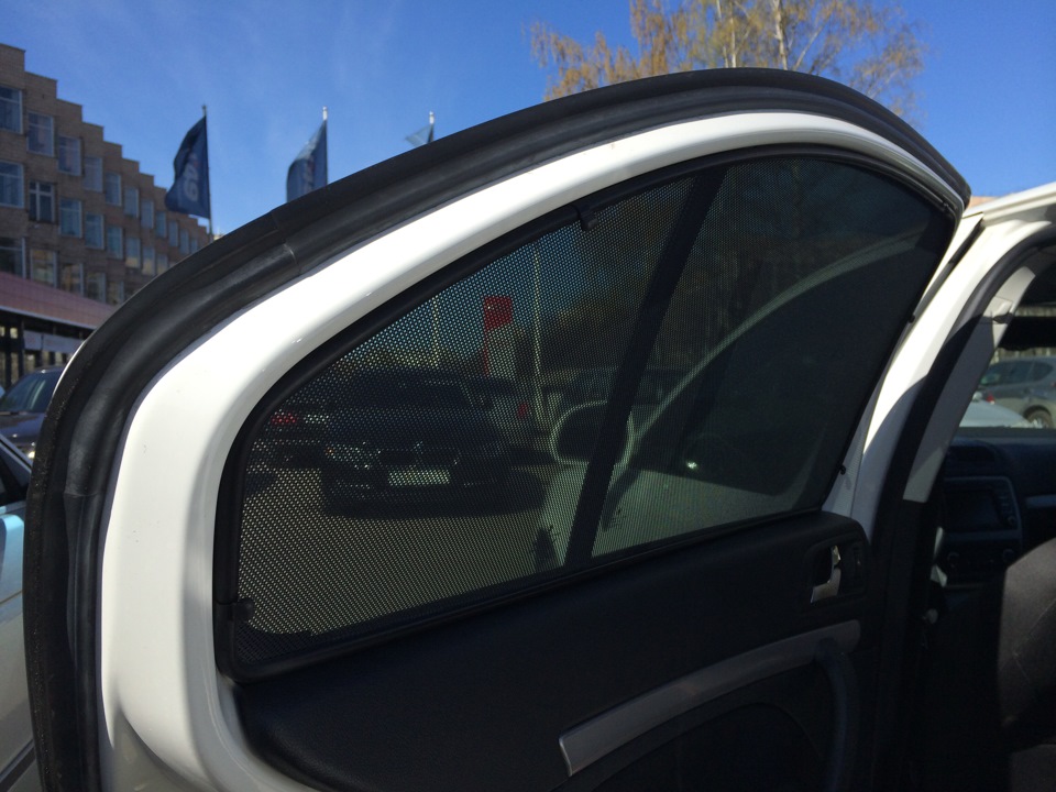 Шторки вместо тонировки — Skoda Octavia A5 Mk2, 1,8 л, 2012 года ...