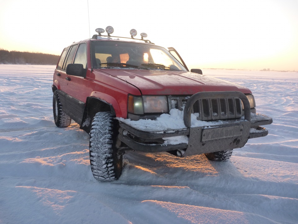 Фото в бортжурнале Jeep Cherokee (KK)