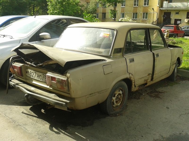 Брошенные автомобили в санкт петербурге