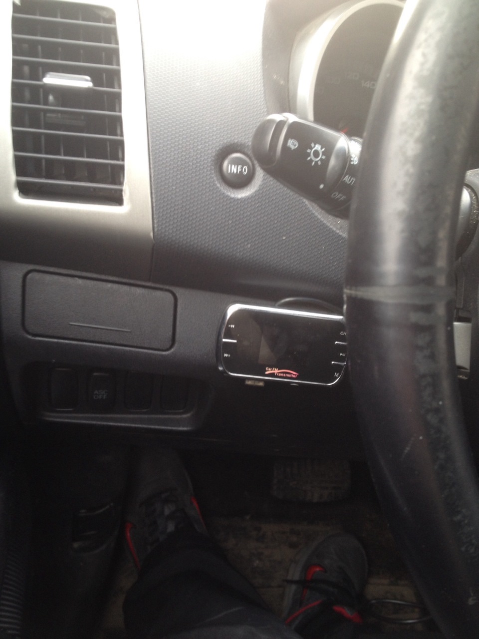 USB часть третья — Mitsubishi Outlander XL, 3 л, 2007 года | автозвук ...