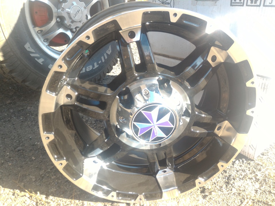 литье с 10 вылетом, цена 3.250… — Chevrolet Niva, 1,7 л, 2012 года ...
