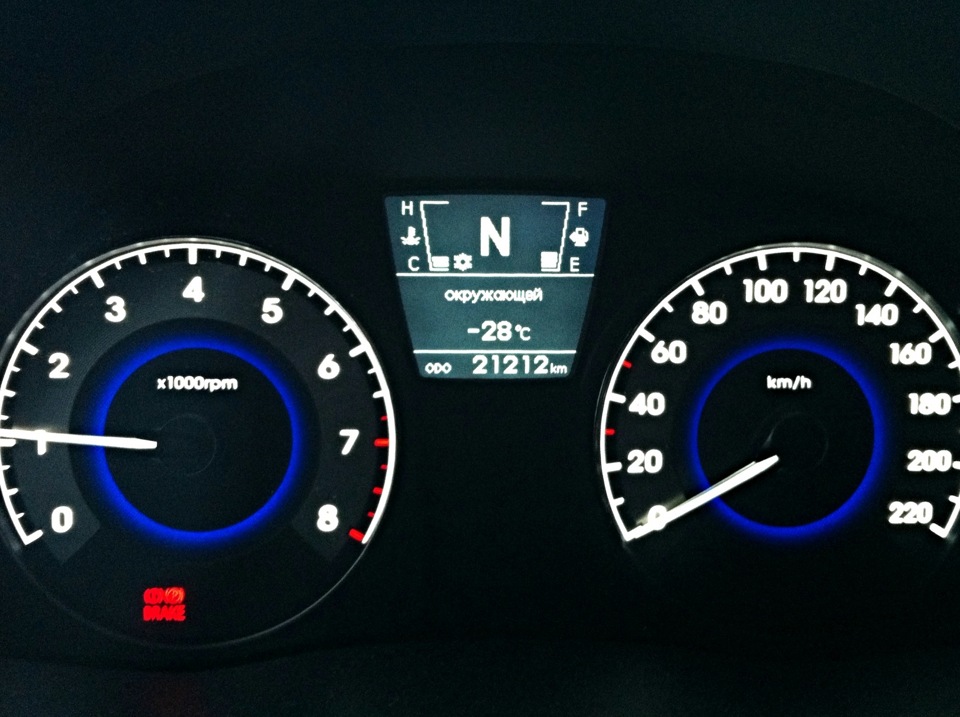 Красивая цифра — Hyundai Solaris Hatchback, 1,6 л., 2012 года ...