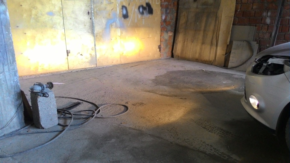 фото как светят птф с би-линзами — Ford Focus III Sedan, 1,6 л, 2012 ...