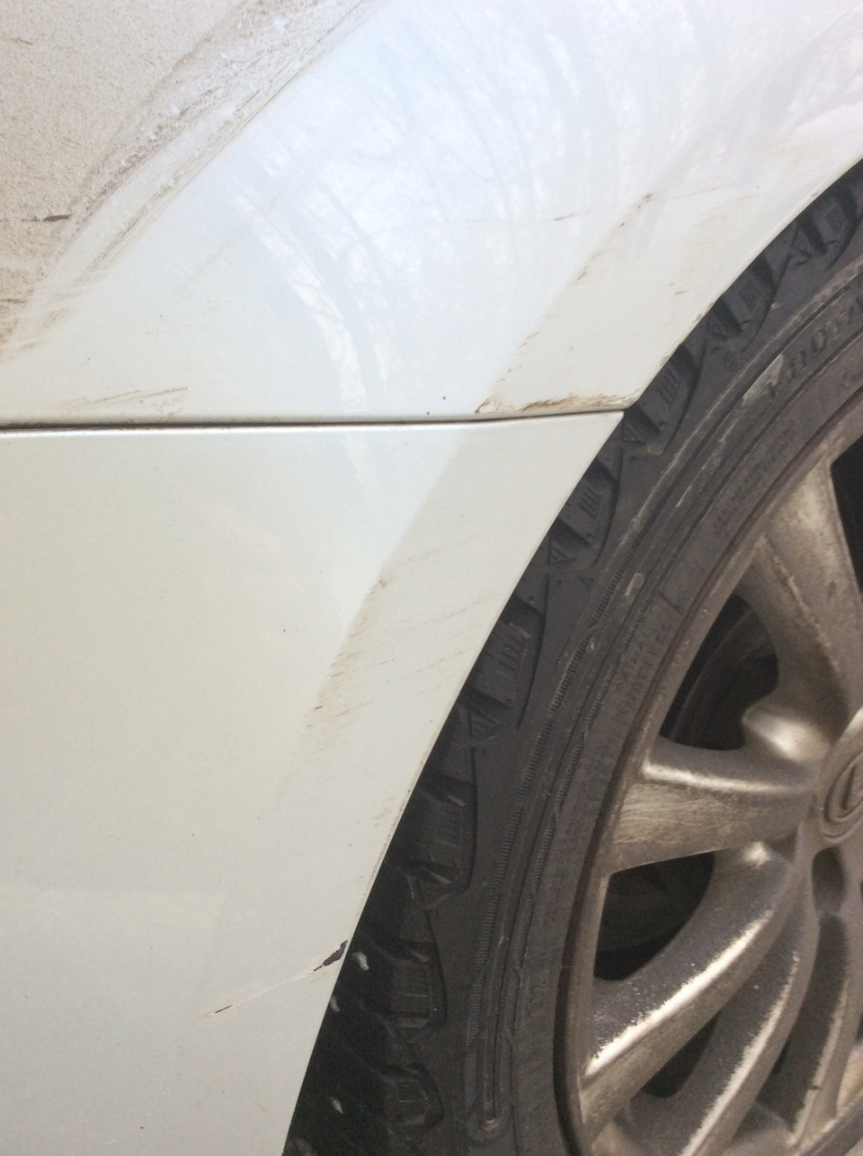 4. Притерли на парковке, виновник удивил — Lexus IS II, 2,5 л, 2006 ...