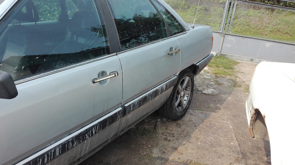 Полировка. Карбюратор. Музыка. Звук двигателя в динамиках. — Audi 100 ...