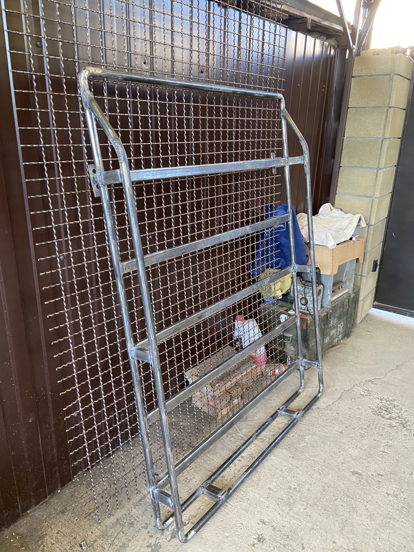 Самодельный экспедиционный багажник — Renault Kangoo (1G), 1,5 л, 2003 ...