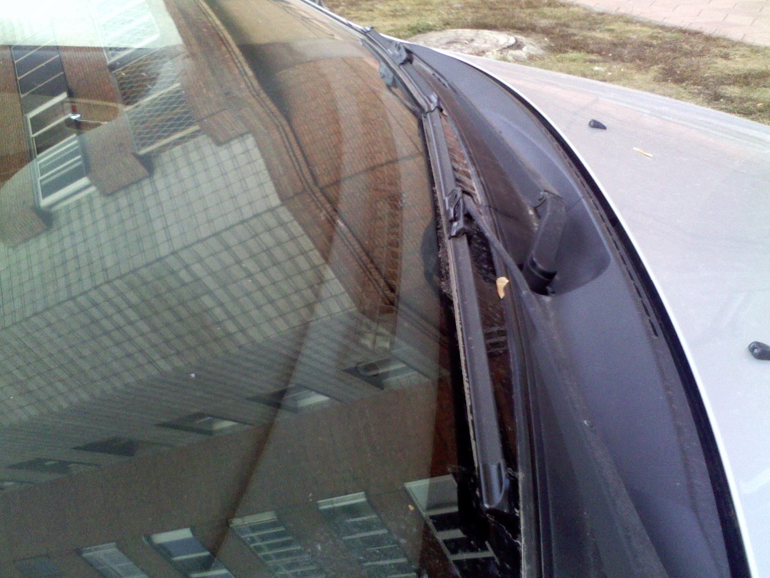 Замена масла Toyota SN 5W-30 и утекает антифриз… — Toyota Corolla RunX ...