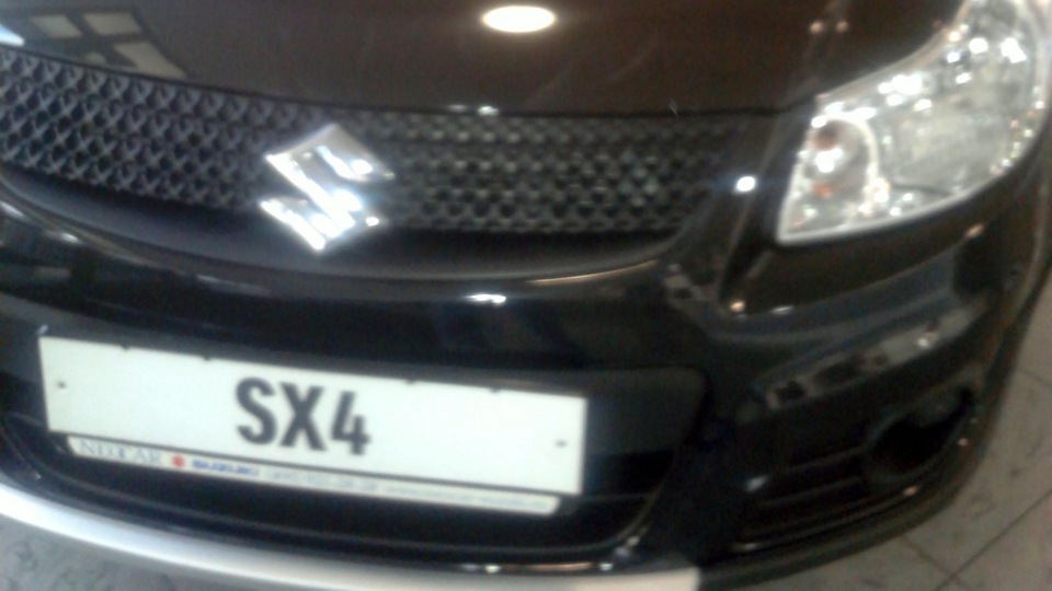 Непонятная поломка заблакировалсь АКПП, при нажатии на тормоз ...