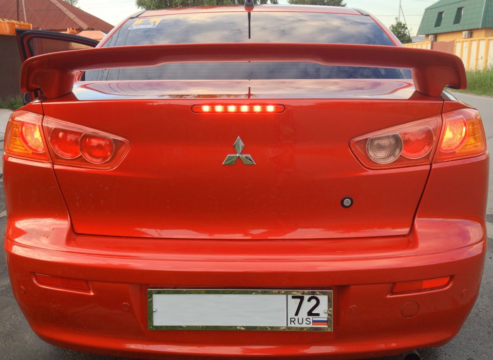 12 тонировка стоп сигнала — Mitsubishi Lancer X, 2 л, 2007 года ...