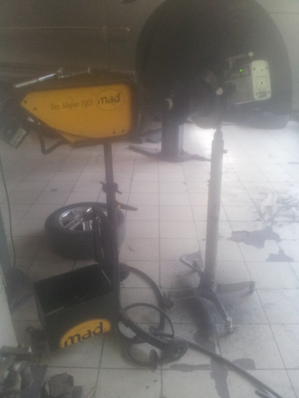 Проточка передних тормозных дисков без снятия дисков. — KIA Magentis I ...