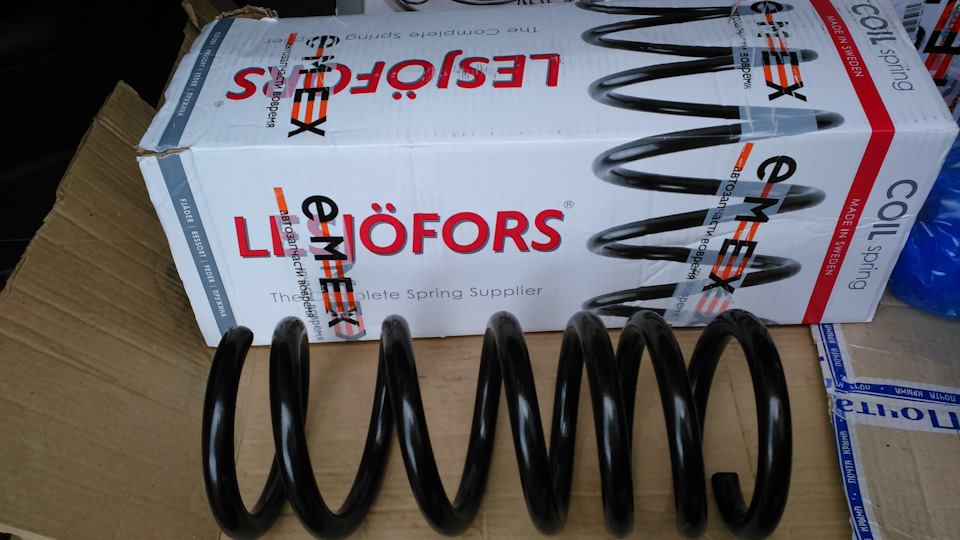 Фото в бортжурнале Mitsubishi Montero III (V60)