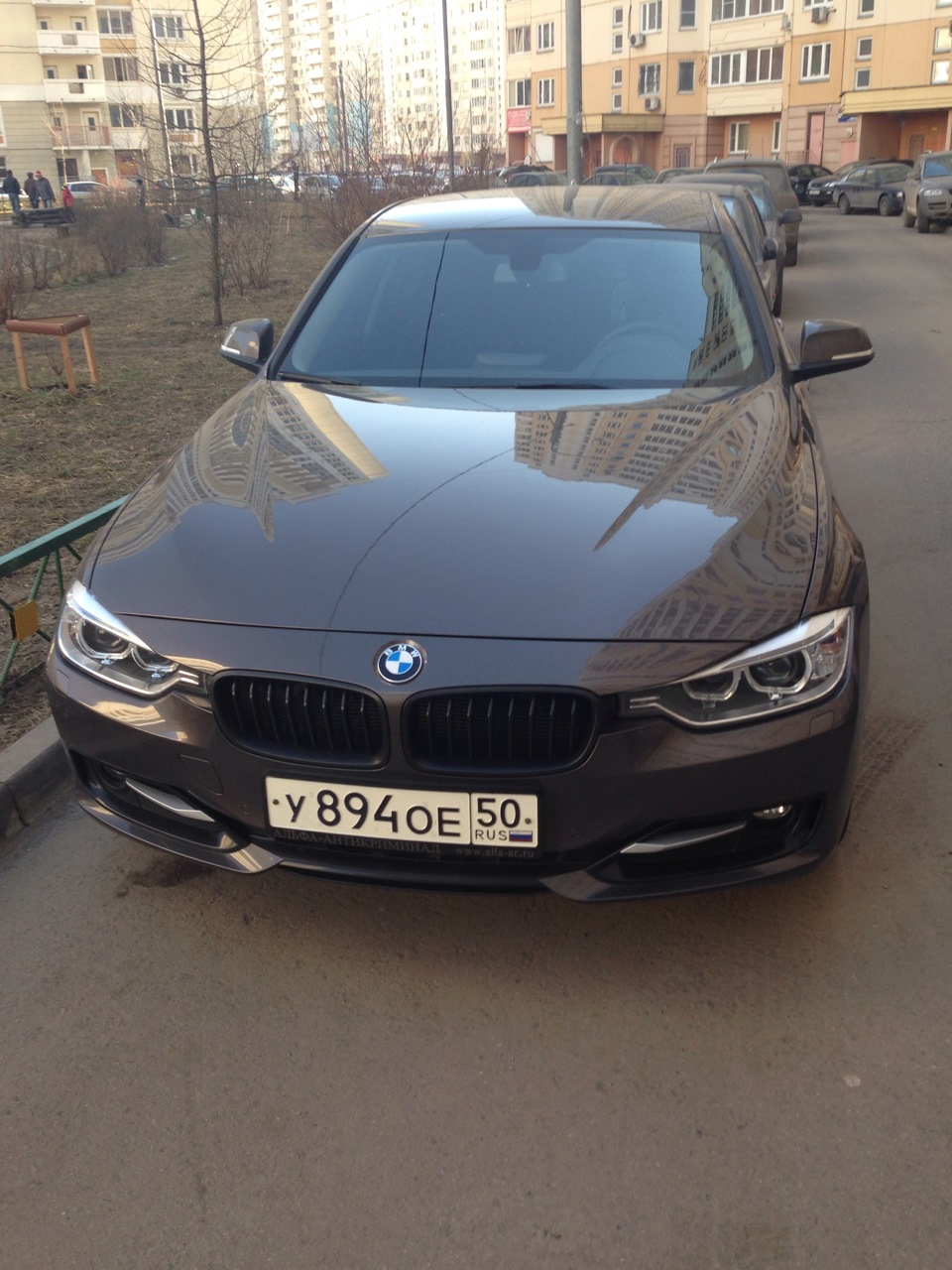 Черные ноздри и сетка в ноздри — BMW 3 series (F30), 2 л., 2013 года ...