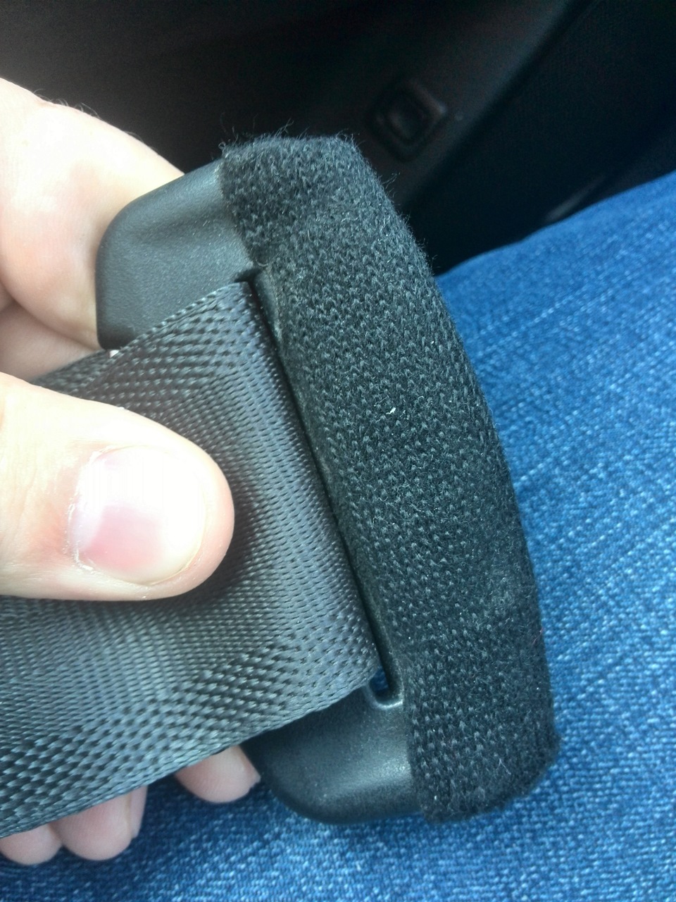 Гидронатяжитель субару грм. Стучит ролик грм. Натяжитель ремня генератора калина 1 спорт. Стучит натяжной ролик x20xev. 8 шум в районе грм.